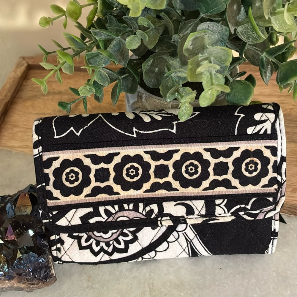 Vera Bradley Black and White Midnight Paisley Euro Wallet